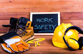 "تکنیک‌های ایمنی در استفاده از ابزارهای دستی: پیشگیری از حوادث در کارگاه"